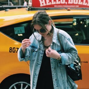 Meet your Posher, Alina